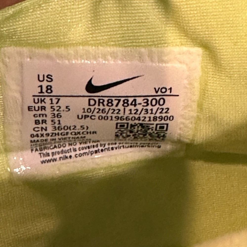 Nike Lime Green and Blue Athletic Shoes - Picture 5 of 5